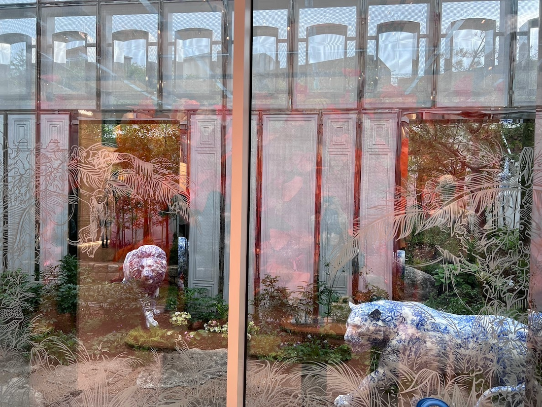 [𝐖𝐢𝐧𝐝𝐨𝐰 𝐏𝐚𝐢𝐧𝐭𝐢𝐧𝐠] Dior 성수